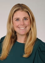 headshot of Dr. Allison Steinhauer