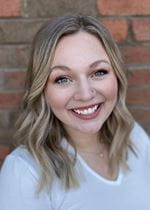 kayla visser headshot
