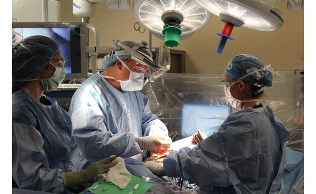 Evert Eriksson, M.D., performs SSRF procedures on patients with fractured and dislocated ribs to decrease complications and improve comfort during recovery.